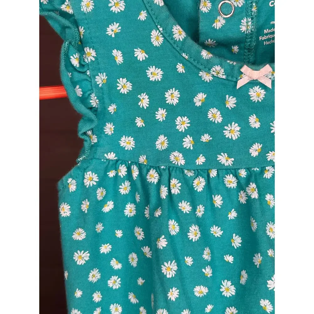 Carter’s Baby girl bundle of  2 bubble rompers playwear ruffles Size 18 months
